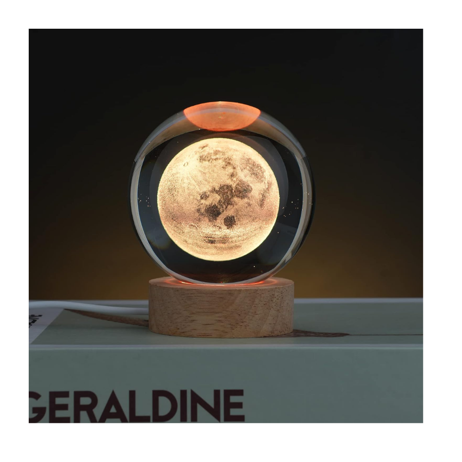 3D Crystal Ball (Moon Design)