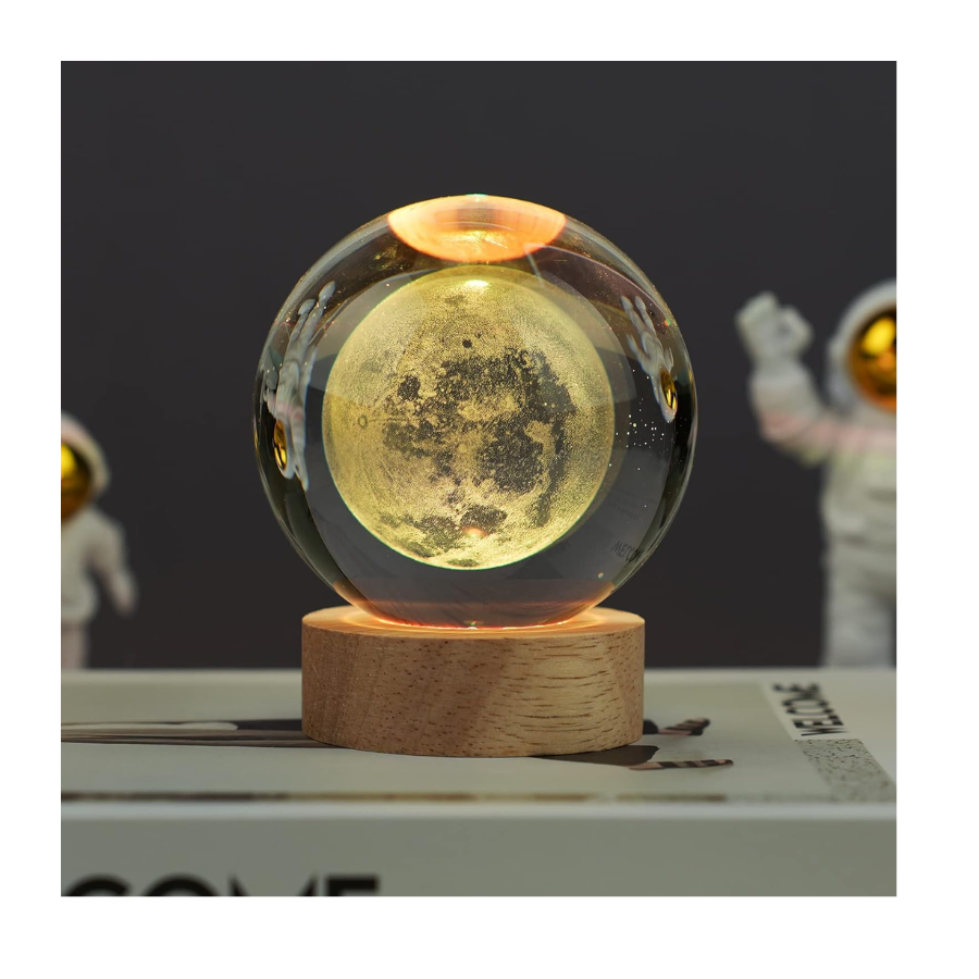 3D Crystal Ball (Moon Design)
